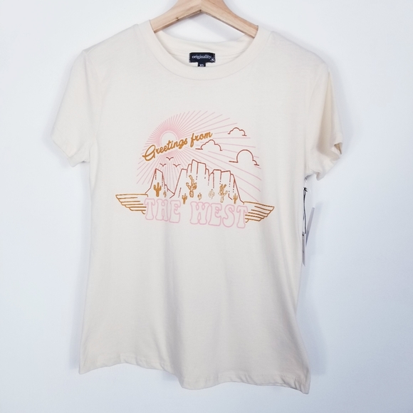 Tops - Originality X Small Southwest Graphic Tee
